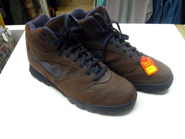 Vintage Nike Hiking Boots | No Relation 